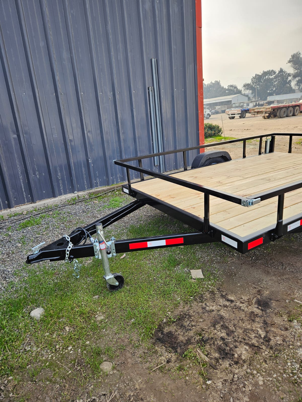 Carro de Arrastre 1.000 kg con Base de Madera – Plataforma 3 × 2 m