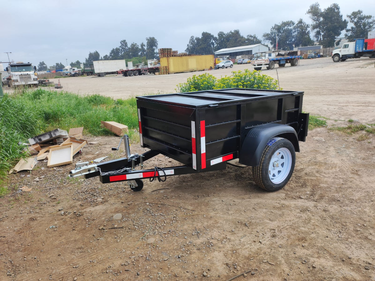 Carro de Arrastre Cerrado Multicarga 650 kg – Uso General