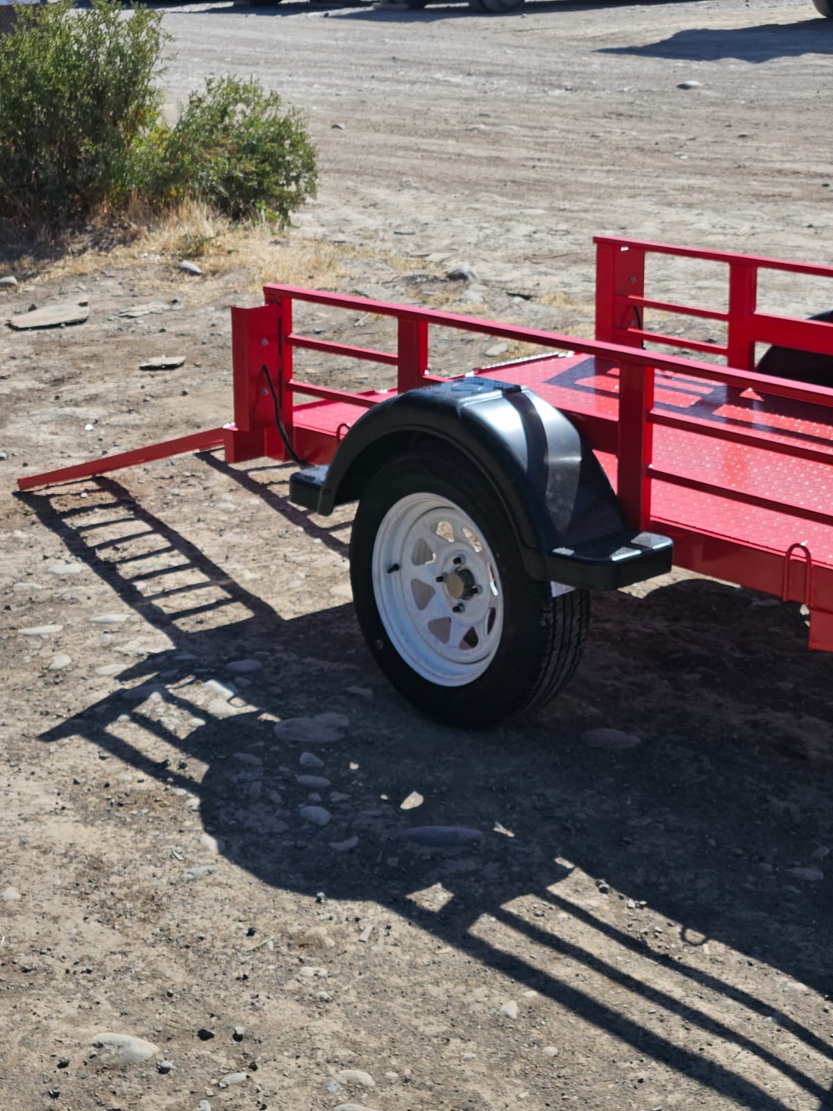 Carro de Arrastre Carga Ligera 650 kg con Rampas desmontables – Plataforma 2 × 1 m